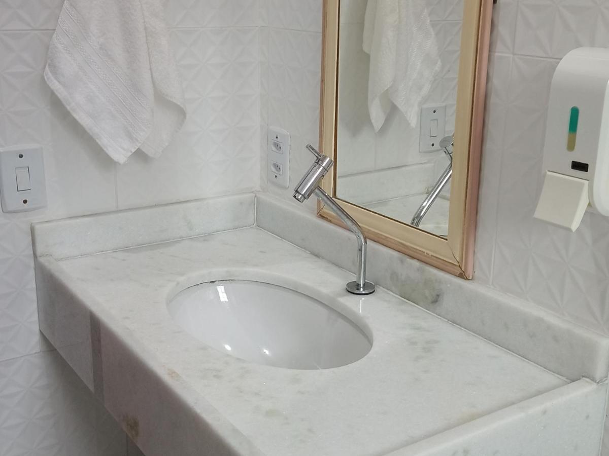 פאראטי Casa Roxa Com Piscina Em Condominio מראה חיצוני תמונה