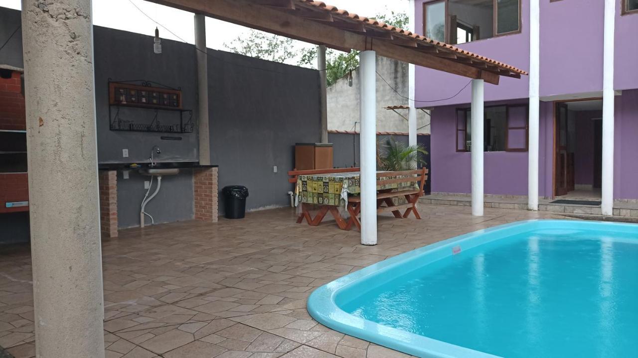 פאראטי Casa Roxa Com Piscina Em Condominio מראה חיצוני תמונה