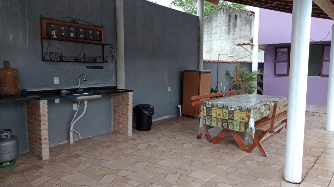 פאראטי Casa Roxa Com Piscina Em Condominio מראה חיצוני תמונה