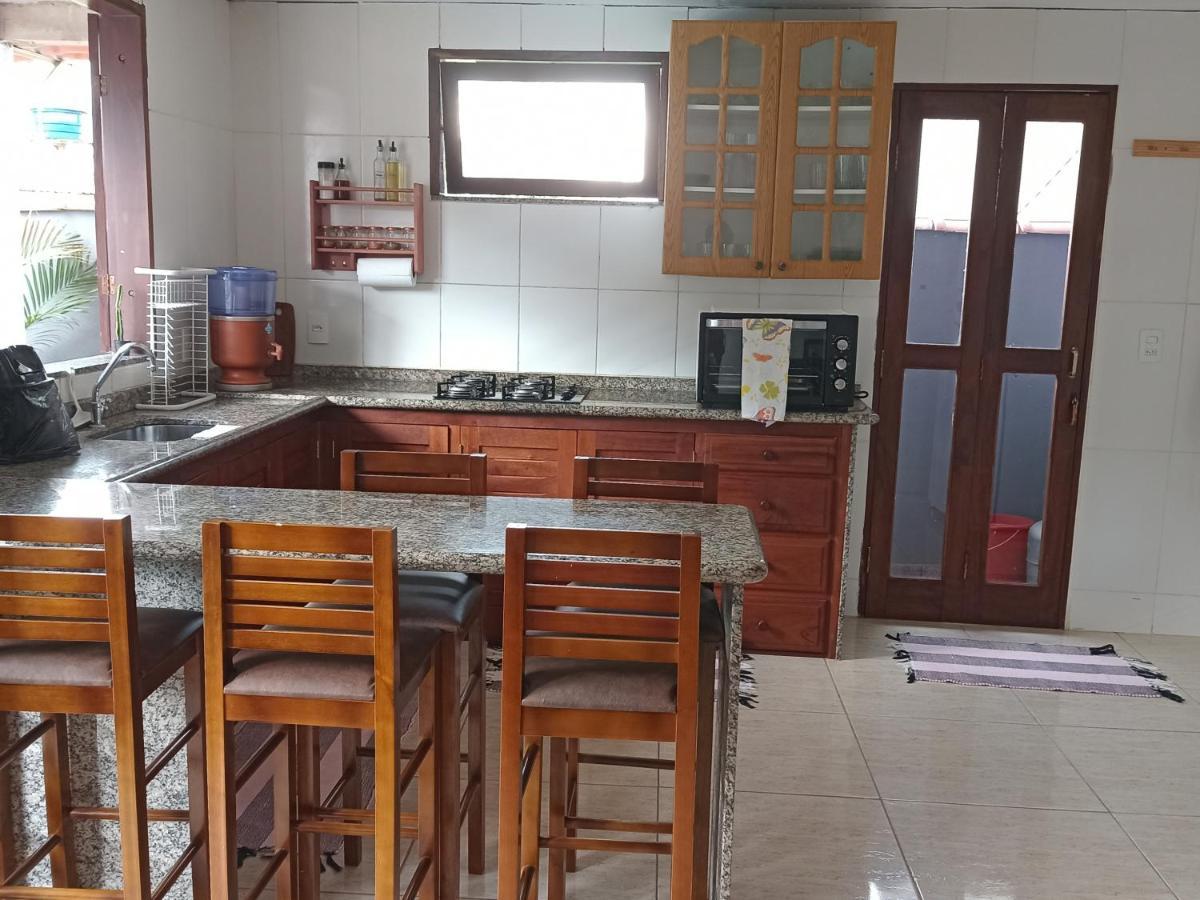פאראטי Casa Roxa Com Piscina Em Condominio מראה חיצוני תמונה