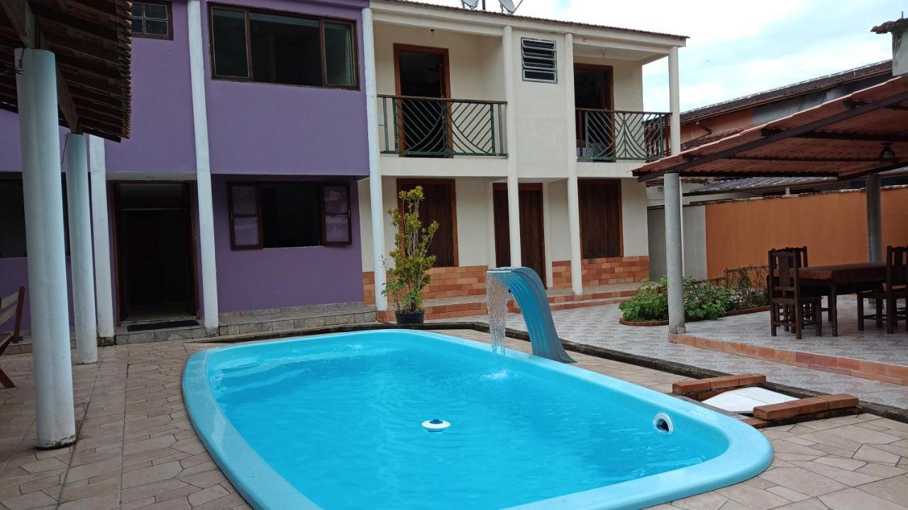 פאראטי Casa Roxa Com Piscina Em Condominio מראה חיצוני תמונה